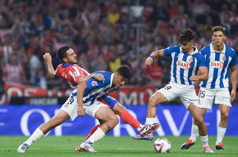 西甲焦点战：西班牙人VS巴列卡诺，近期状态大比拼